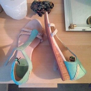 1883 Wolverine Sea Green & White Sandals